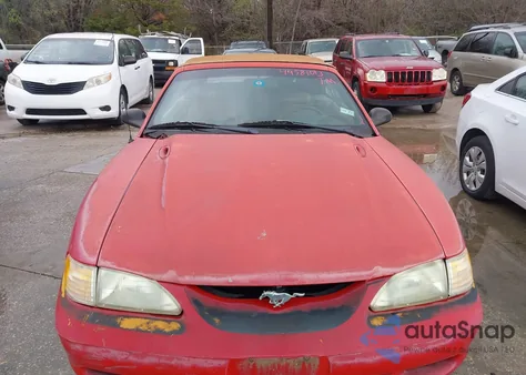 1998 Ford Mustang Gt z USA, uszkodzony, nr VIN 1FAFP45X4WF131379